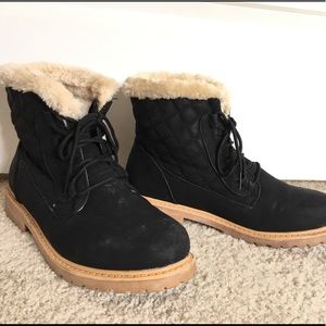 Fur-Lined Winter Boots